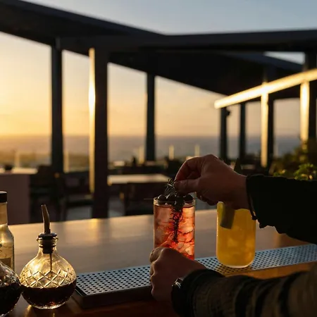 Hotel Domes Novos Santorini, Autograph Collection 5*