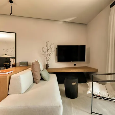 Domes Novos Santorini, Autograph Collection Hotel 5*