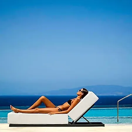 Domes Novos Santorini, Autograph Collection فندق