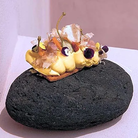 Domes Novos Santorini, Autograph Collection 5* أويا