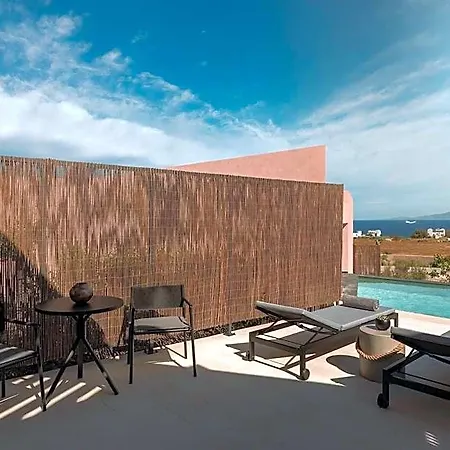 Domes Novos Santorini, Autograph Collection فندق أويا