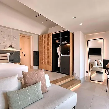 Domes Novos Santorini, Autograph Collection 5*