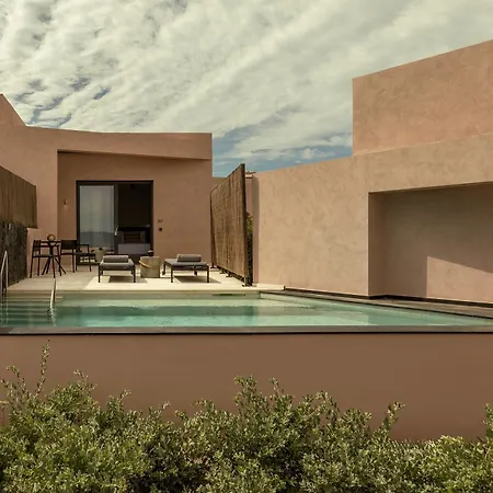 Domes Novos Santorini, Autograph Collection 5*