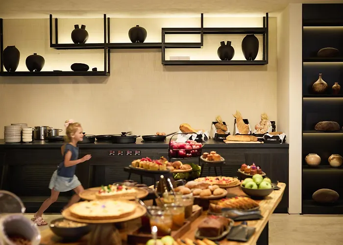 Domes Novos Santorini, Autograph Collection 5*