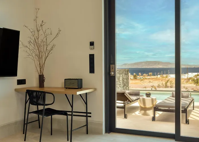 Hotel Domes Novos Santorini, Autograph Collection