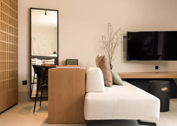 Domes Novos Santorini, Autograph Collection 5*