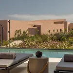 Domes Novos Santorini, Autograph Collection 5* イア