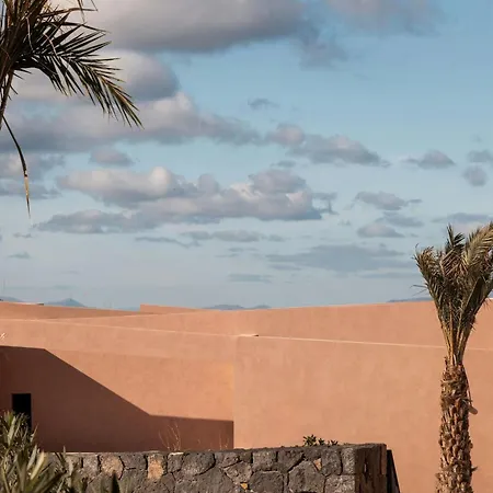 Domes Novos Santorini, Autograph Collection מלון